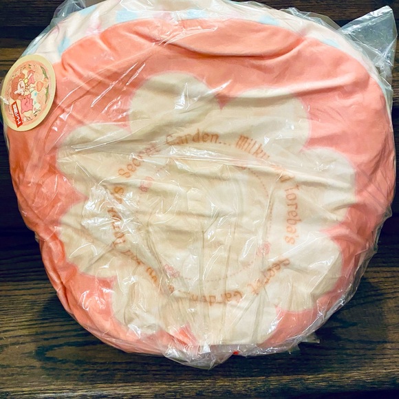 Toreba X Peko-chan Round Cushion 39cm - Picture 3 of 4